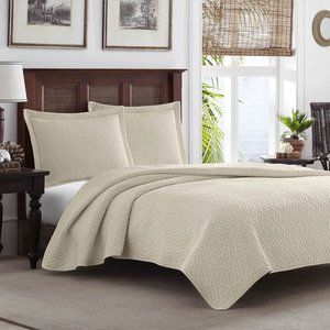 Tommy Bahama King Quilt Set